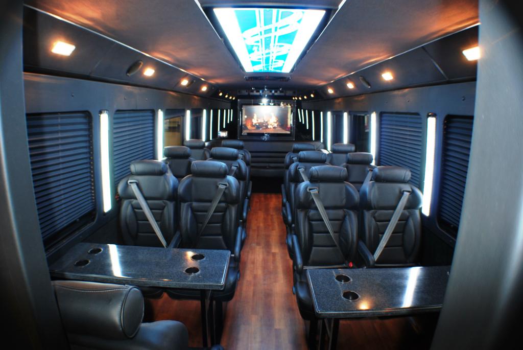 charter bus rental Asheville North Carolina